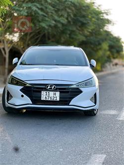هیوندای ئەلەنترا